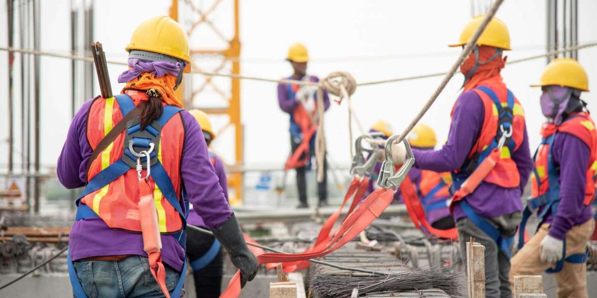 Working At Heights Training: Essential Safety Certification for Safer Worksites