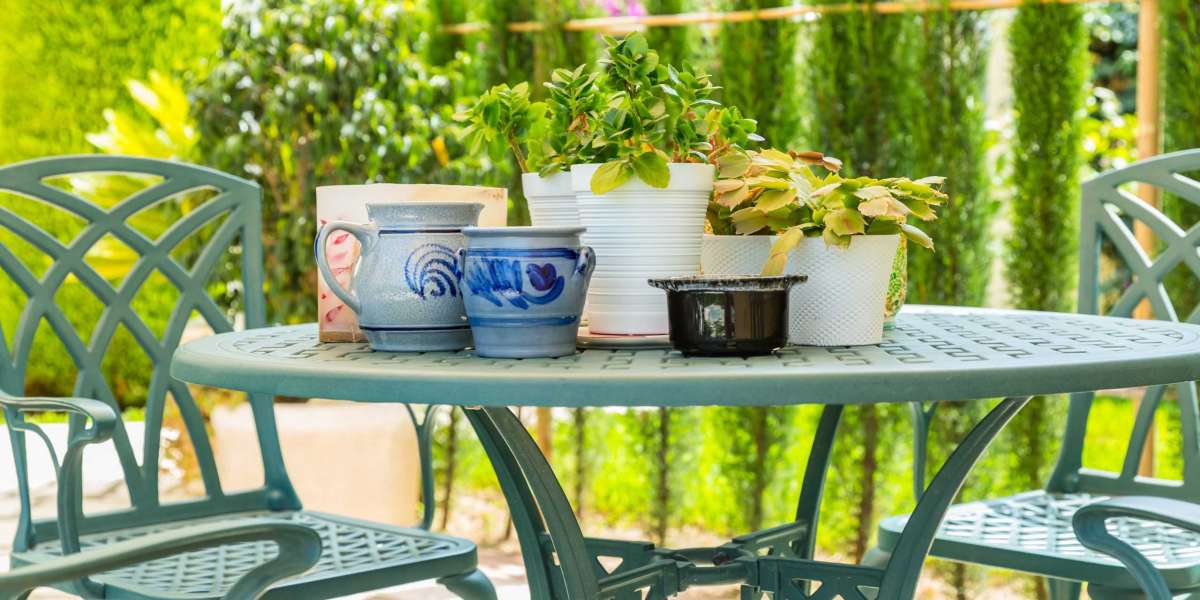 Brighten Your Space with Flowering Plants in Los Angeles