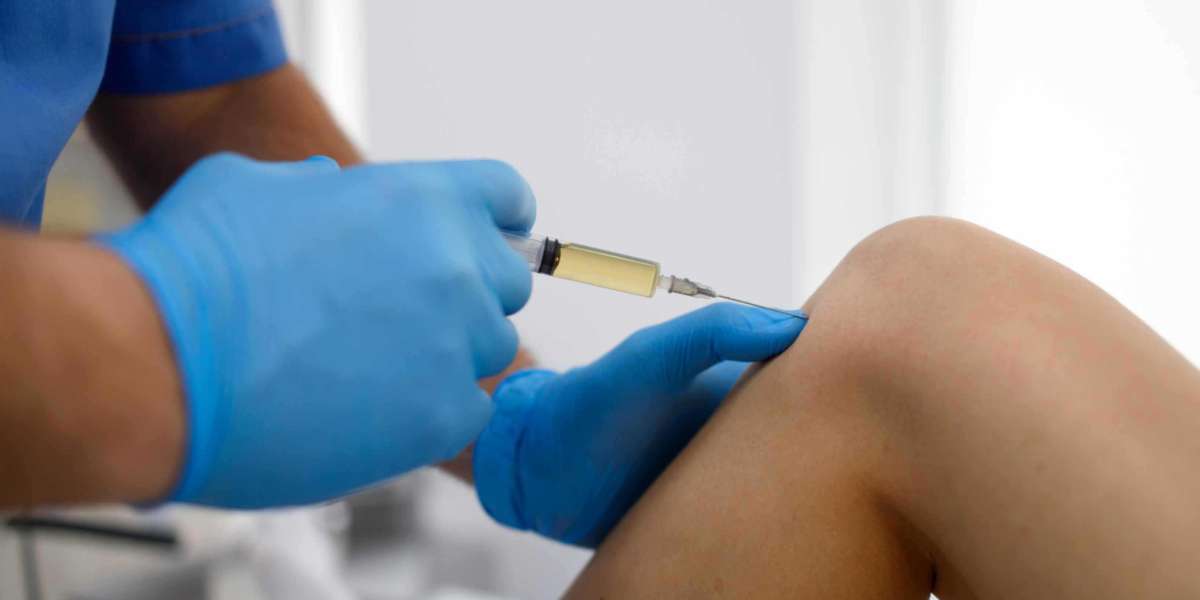 What to Expect Before, During, and After Stem Cell Knee Injections