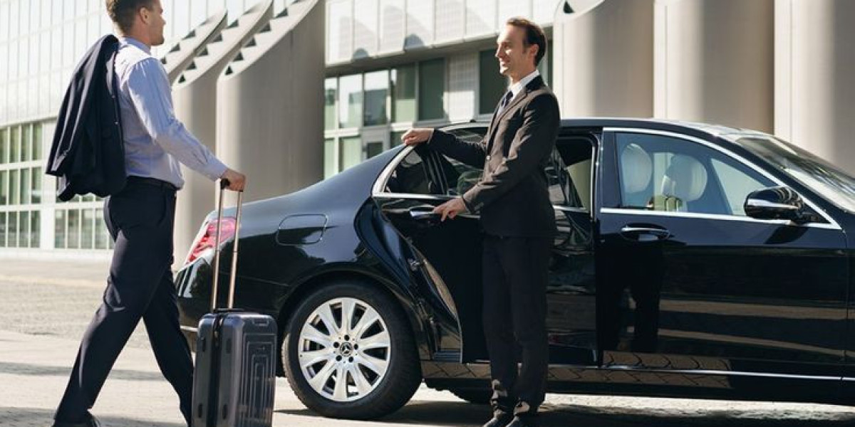 Britway Oxford to Heathrow Taxi Service – Travel Made Effortless