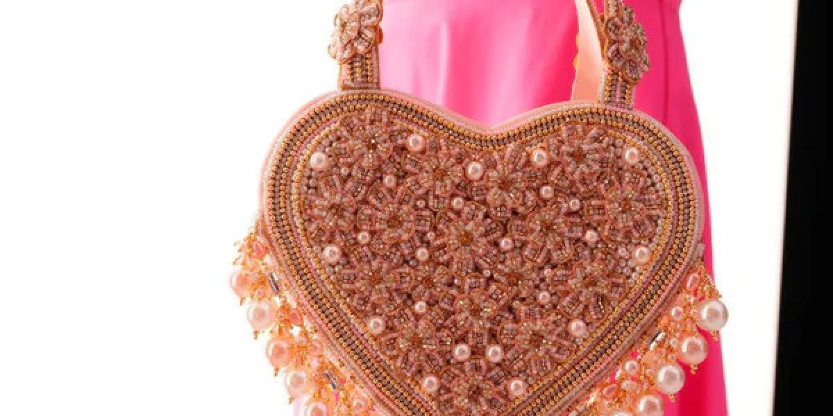 Luxury Wedding Bags for Brides – Exclusive Collection by VAIDAAN