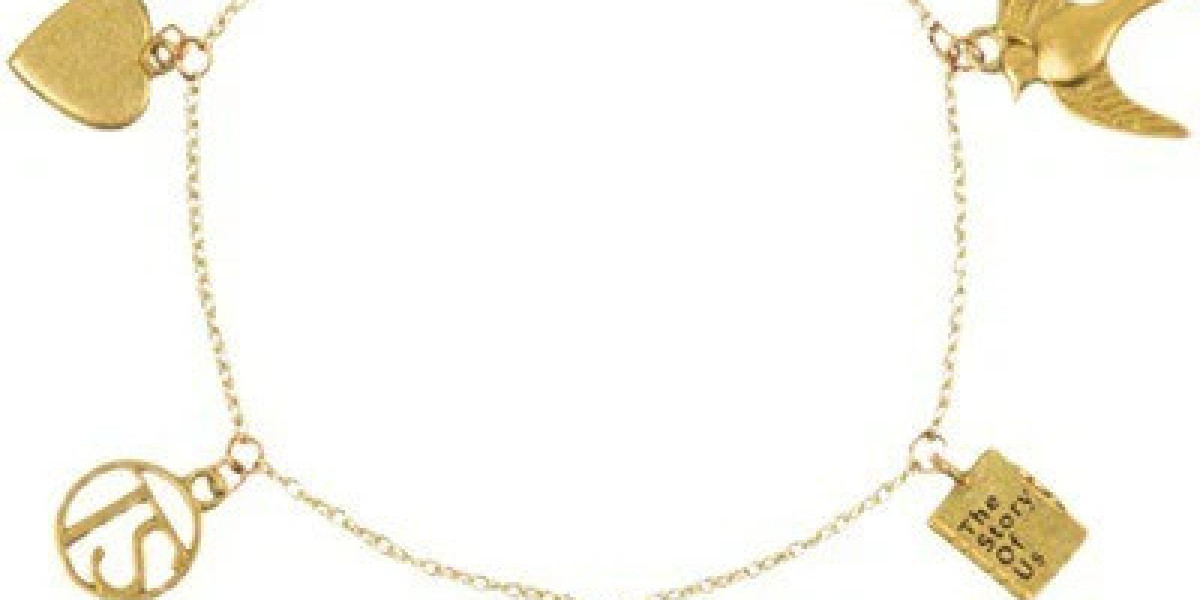 How to Layer Bracelets to Achieve the Best Look