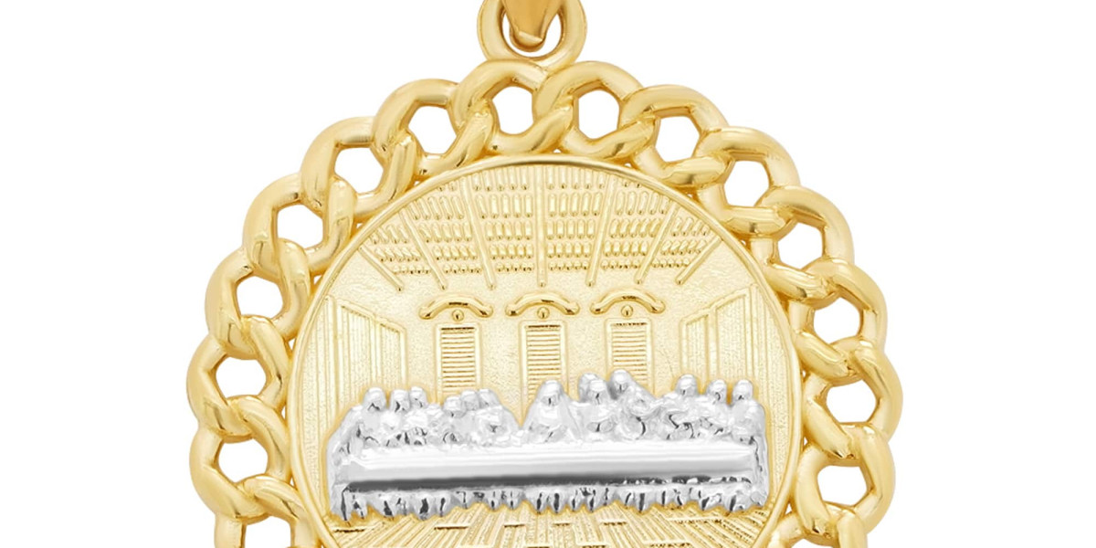 The Meaning and Beauty Behind Gold Medallion Necklaces