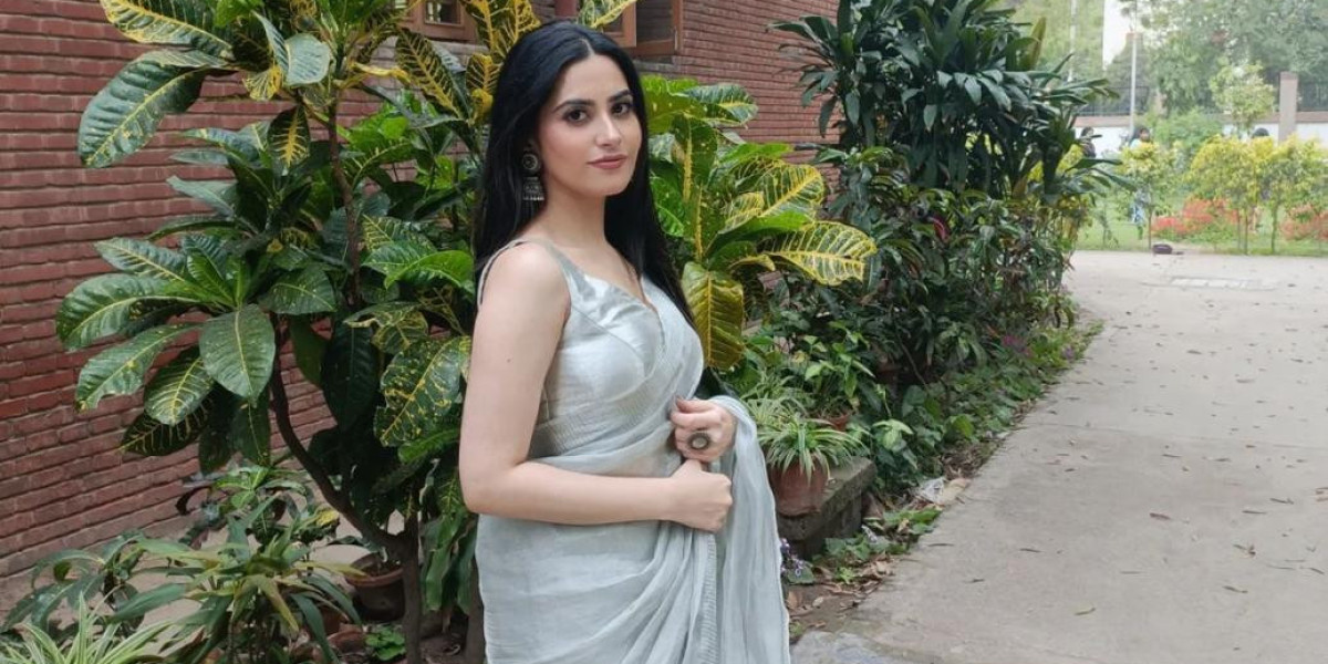 Discover Premium Pakistani Call Girls Service in Dubai for Elite Companionship