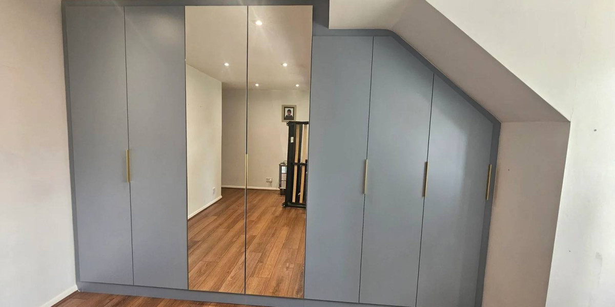 Elevate Your Cambridge Home with a Stunning Custom Fitted Wardrobe: A Complete Guide by Decorguru Enterprise Ltd