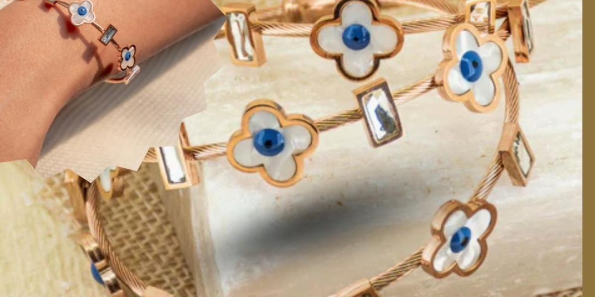 Upakarna Flower Bangle | Buy Stylish Ring Online