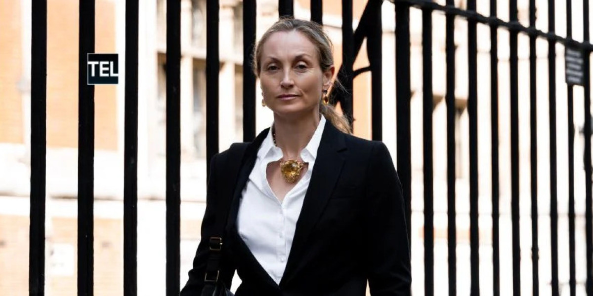 Hail Her! - Rebecca Murray: A Barrister with the Highest Moral Compass ― Truth, Fairness, Equality & Justice