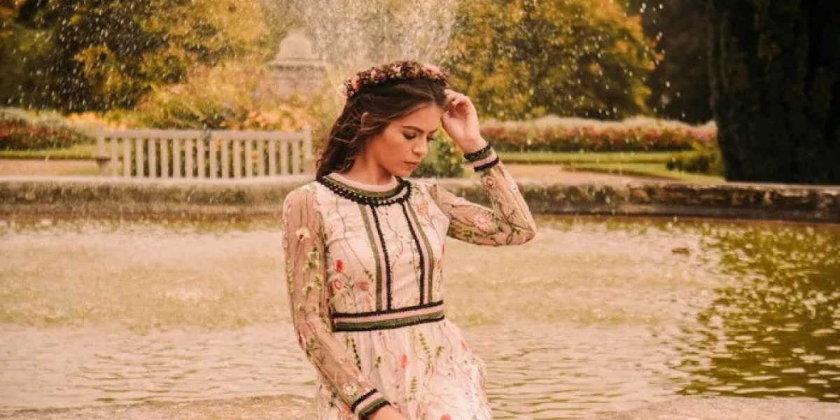 How Does Gemini Lucky Affect Zodiac Sign Compatibility?