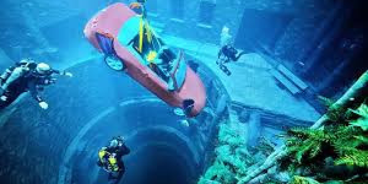 Deep Dive Dubai: The Ultimate Guide to the World’s Deepest Diving Pool