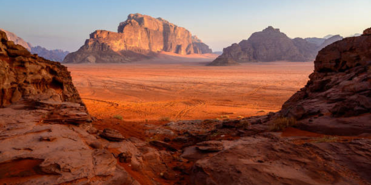 استكشاف مناظر الأردن الصحراوية ما بعد وادي رم