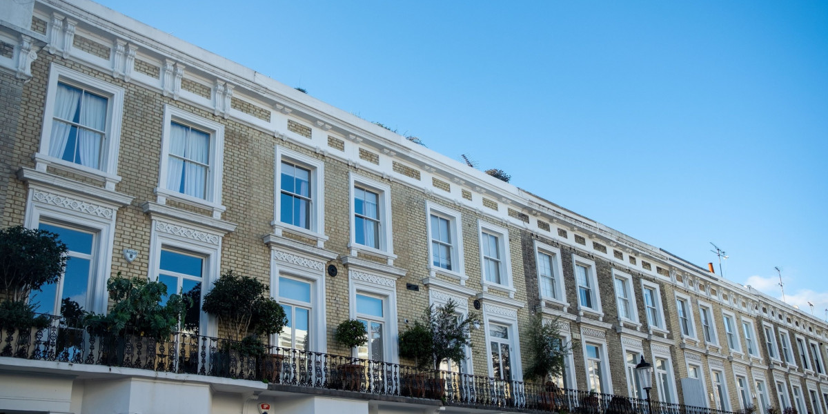 Negotiating on New Houses for Sale Using Data